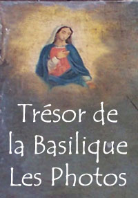 Photos  des ex-voto du Trsor de la Basilique de Sainte d'Auray